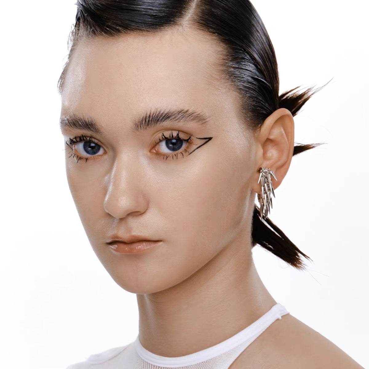 Rivet Chains Ear Cuff